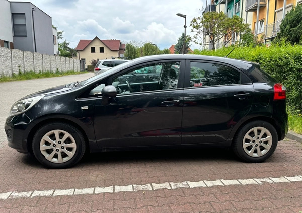 Kia Rio cena 21900 przebieg: 103612, rok produkcji 2012 z Limanowa małe 191